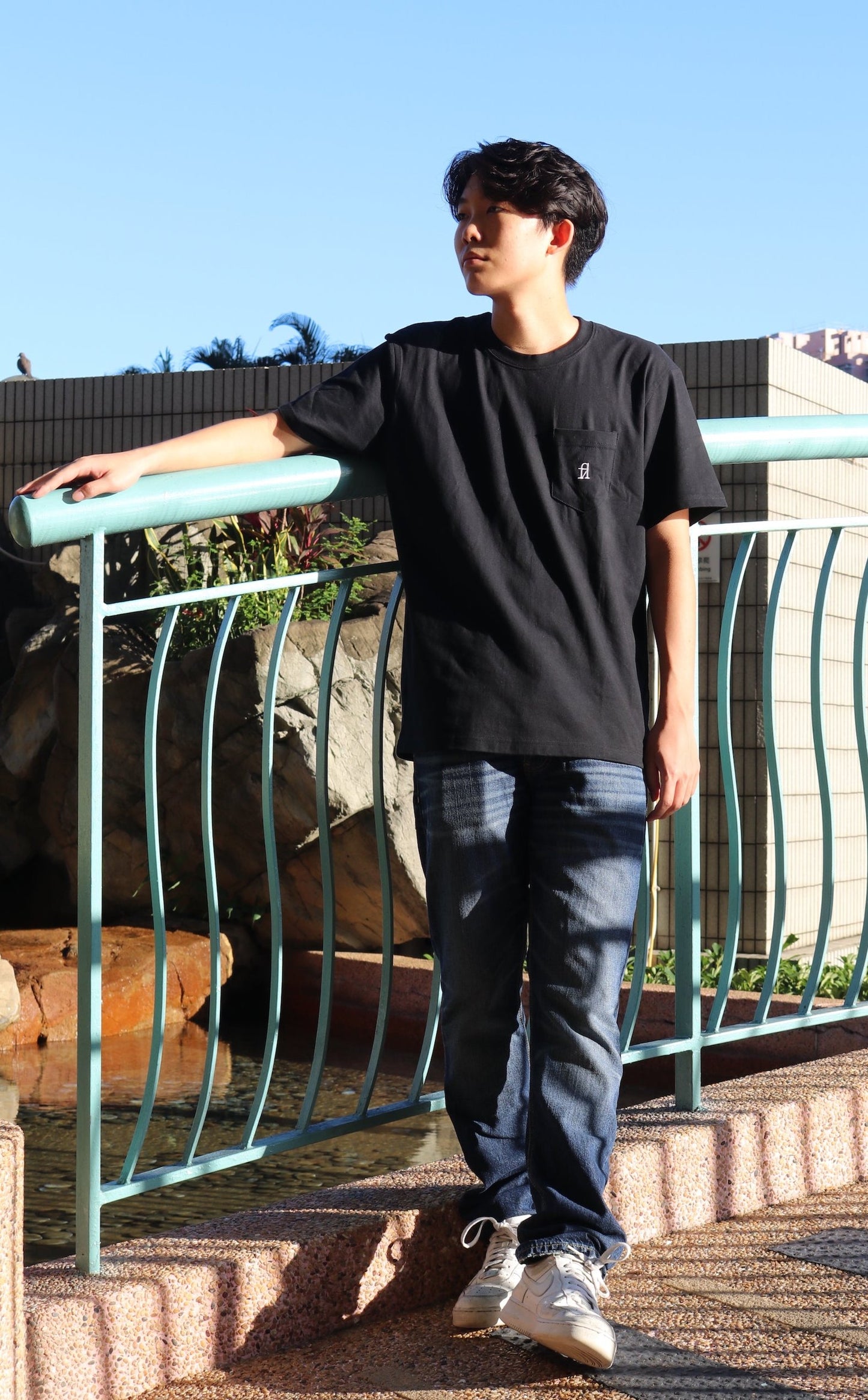 FLOUZ Apparel MATOI™ Open Pocket Premium T-shirt