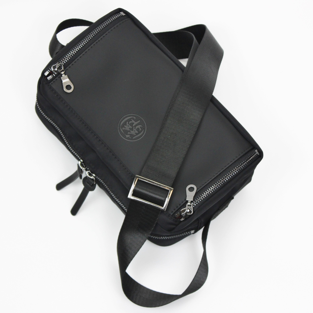 關 (KARAKURI)™ ショルダーボディバッグ【Ninja Zone™】